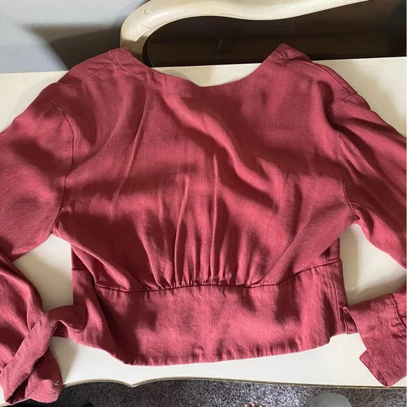 Madewell V-Neck Button-Up Blouse - Picture 5 of 6